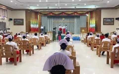 缅甸数百名新护士正式受聘上岗
