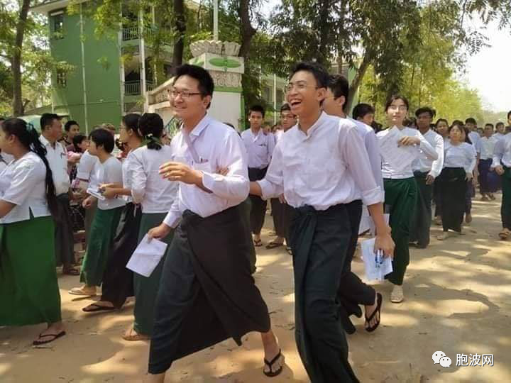 缅甸全国十年级高考今日开始！