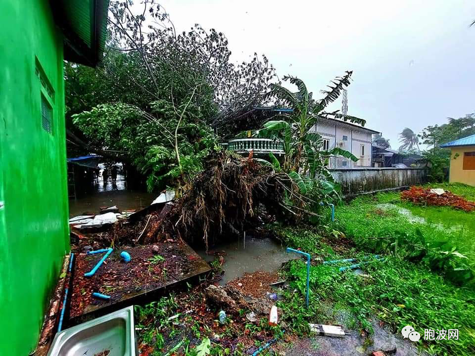热带小风暴侵袭孟邦毛淡棉