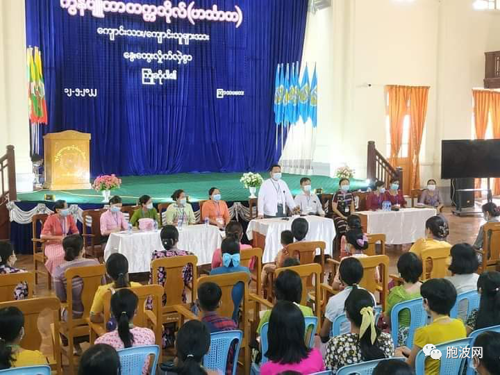 图片新闻：缅甸全国各地大学院校开学