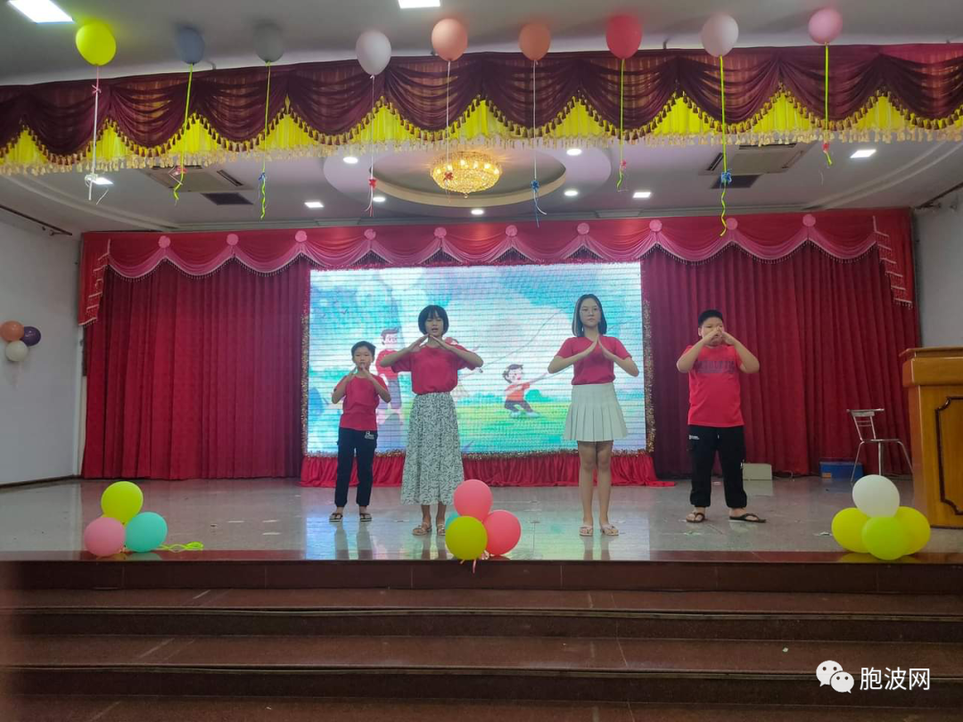 ​曼德勒福庆学校举行2022年国际儿童节