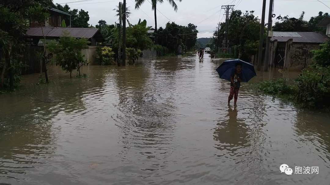 克钦邦抹允镇区因强降水，低洼地带被水淹