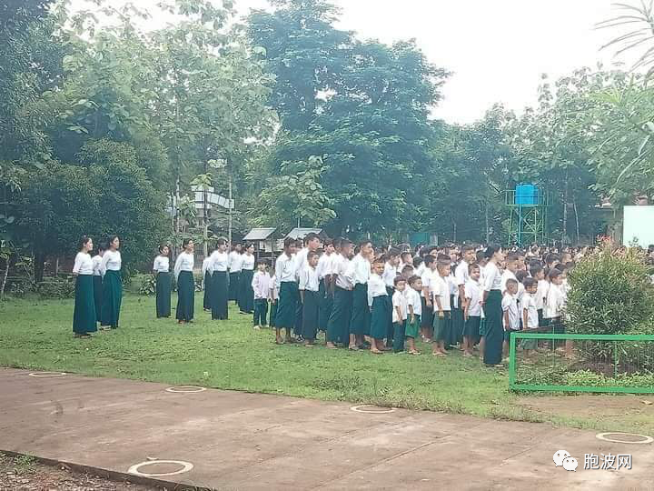 照片新闻：2022年6月2日全缅甸中小学校开学