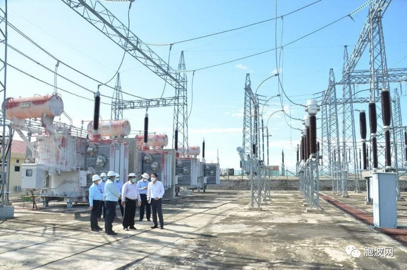 电力部联邦部长再度视察水力发电站