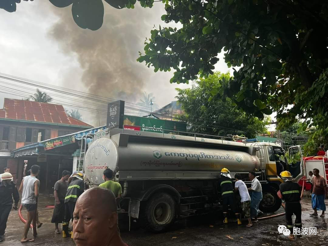 东宇市一餐馆失火，造成一70岁中风老人身亡