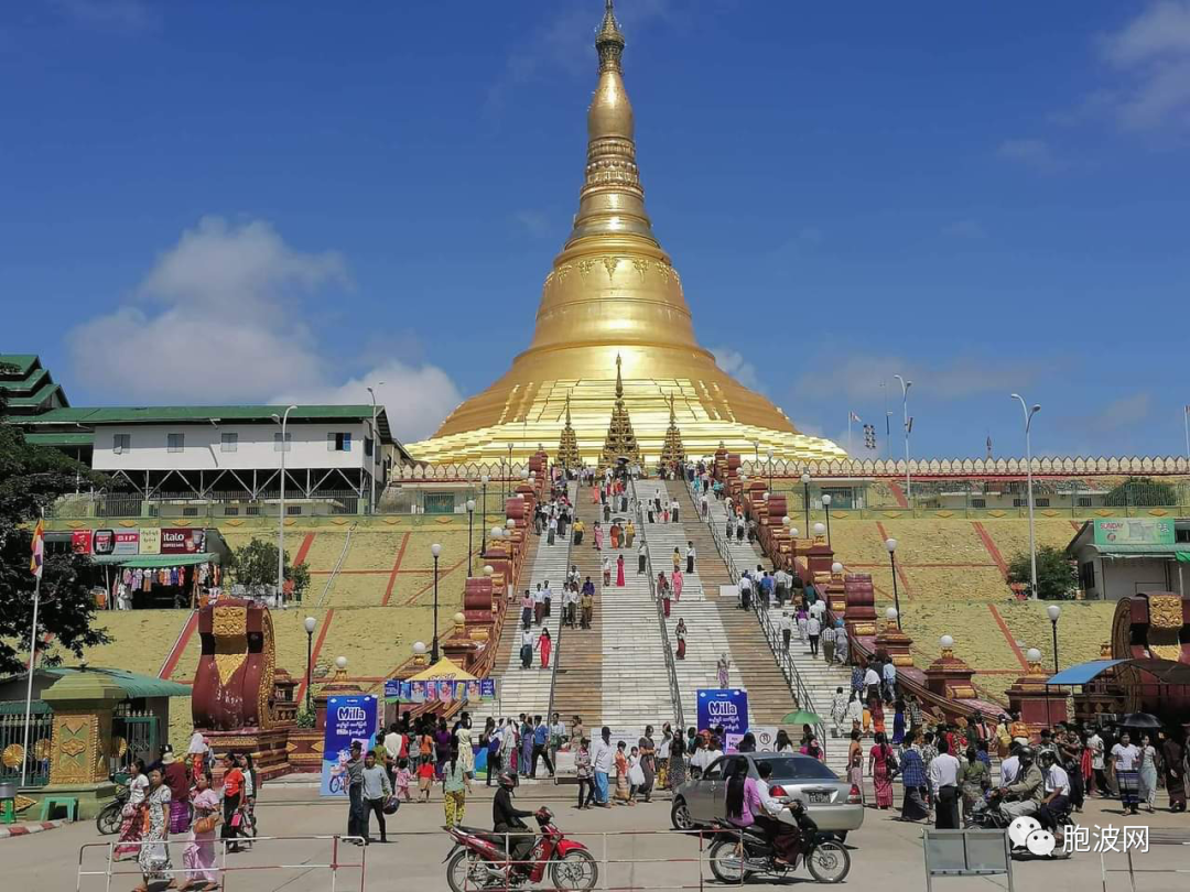 图片集：瓦索月盈节各地善男信女拜佛旅游