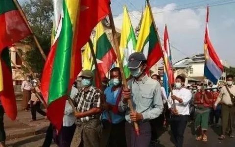 “密松”所遭遇的，是缅甸“印度式民主”的懦弱