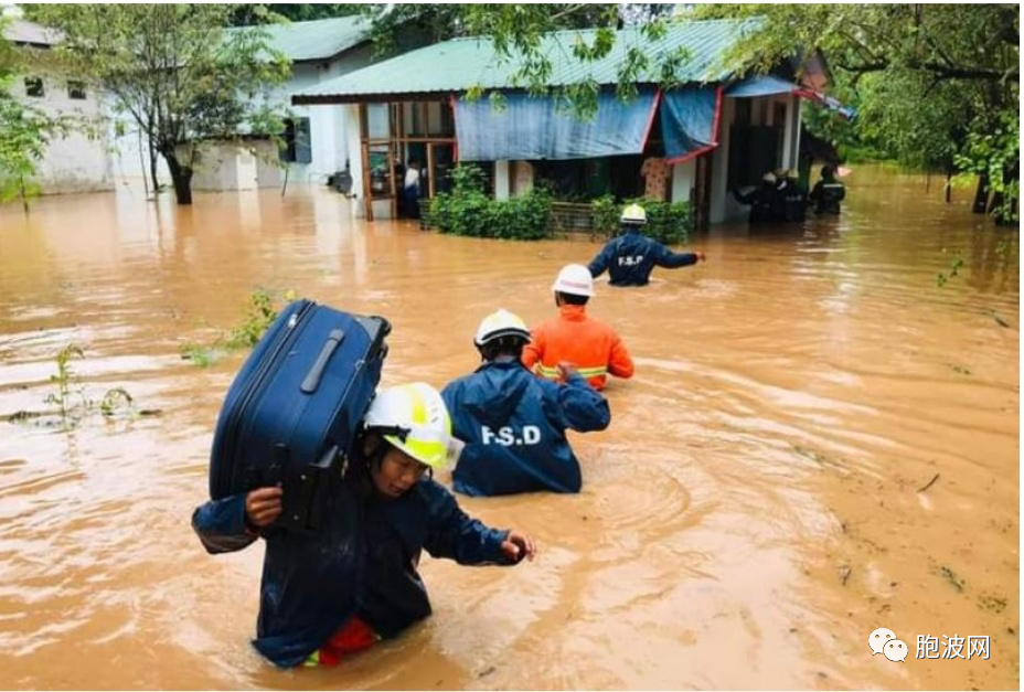 掸邦东部景栋市强降雨引发大水！