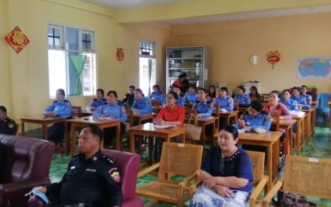 缅甸中央消防学院又开汉语班
