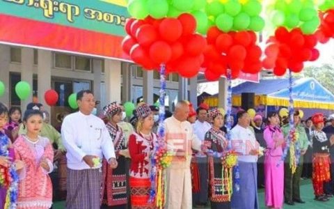 掸邦腊戌市举行民族美食节暨民族文化舞蹈活动（照片新闻）