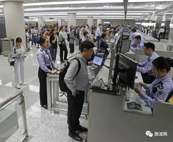 中国不再对入境人员实施全员核酸检测，明年1月8日起有序恢复受理审批中国公民出国旅游护照