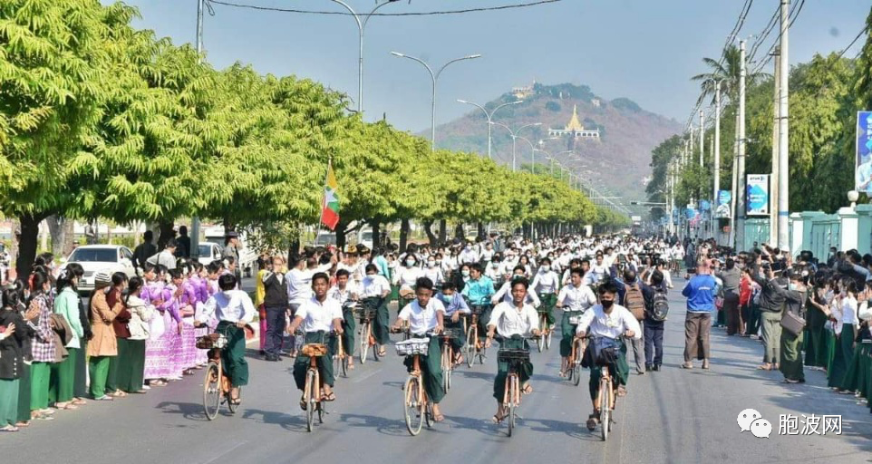 又一骑单车爱国行动：曼德勒省发放300余辆单车