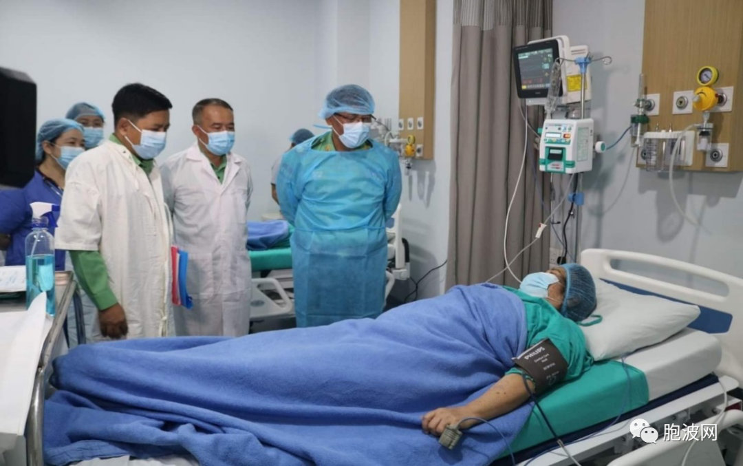缅甸军医成就显赫：第二次肝脏移植手术成功！