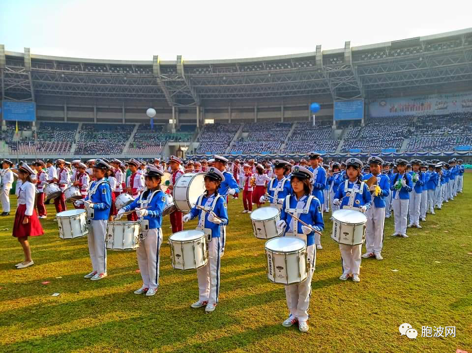 社交网媒体报道的曼德勒青年和平聚会