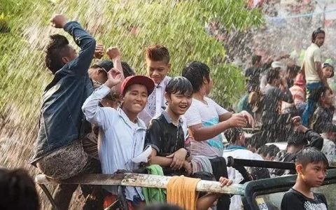 曼德勒泼水节今年热闹几何？动乱地区实皆省今年也要隆重举办泼水节庆典活动