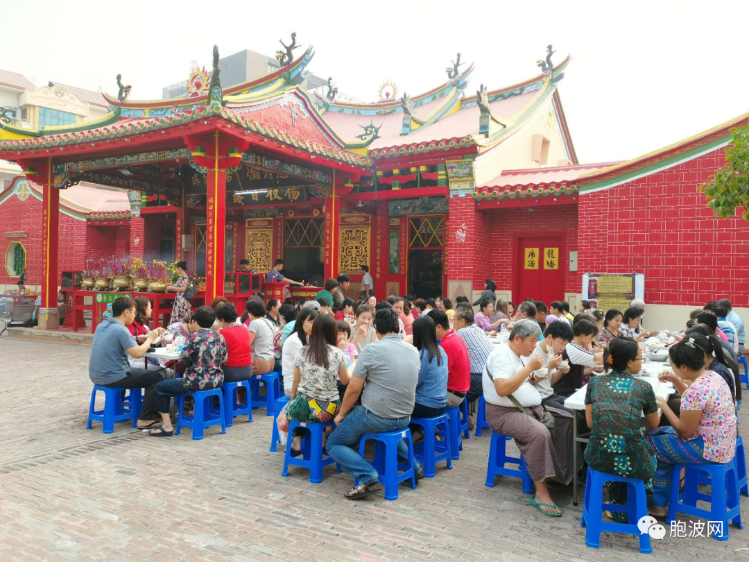 曼德勒福庆宫举行疫情后首次观音诞吉庆素食聚餐活动