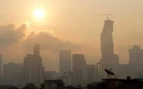 泰国曼谷空气污染严重，6个月内已有近900人住院治疗！