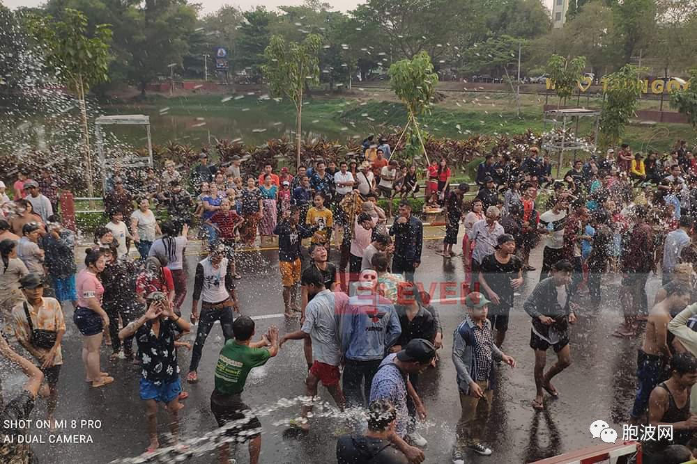 缅甸各省邦泼水节活动照片集