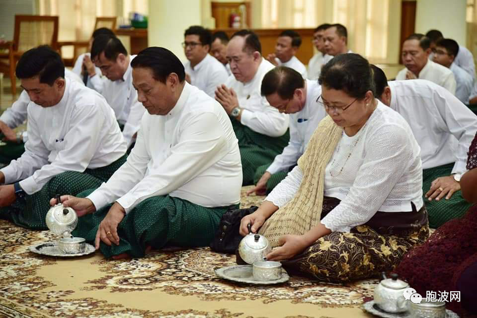 缅甸政治离不开宗教
