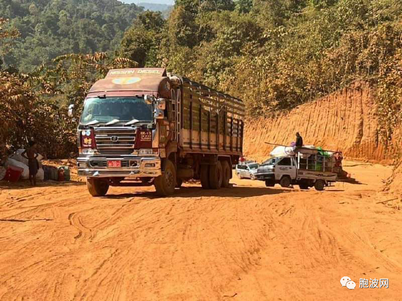 民地武承认收过路费，并声称这是双方认为能够接受的