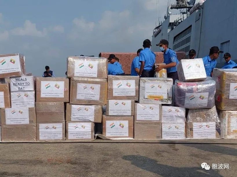 印度政府向缅甸捐赠40吨救灾物资