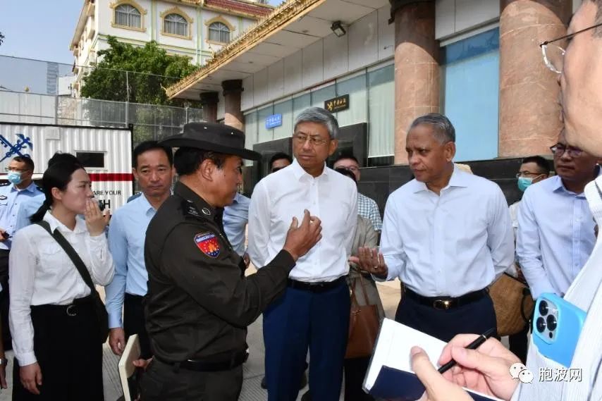 为促进中缅边贸，缅甸经贸部联邦部长在边贸口岸实地考察