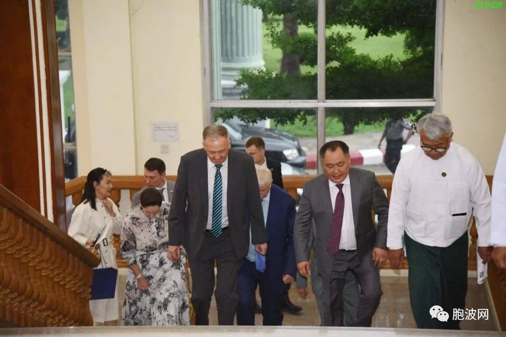 俄罗斯杜马副议长访缅会晤者竟是他？