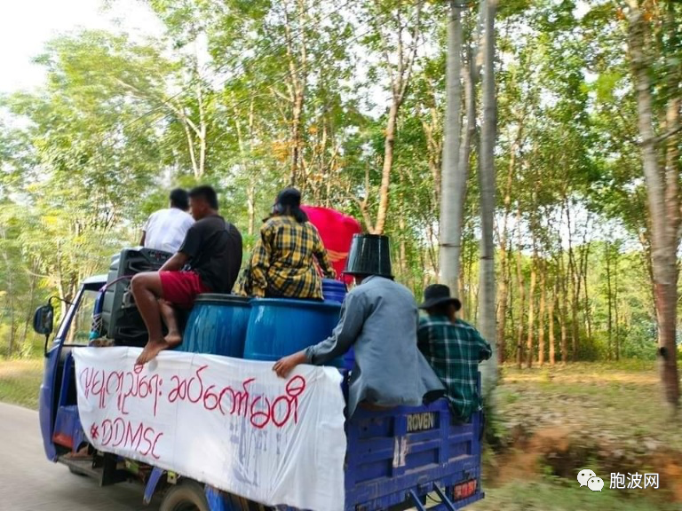 杯水车薪？缅甸民主阵营向缺水村民供水
