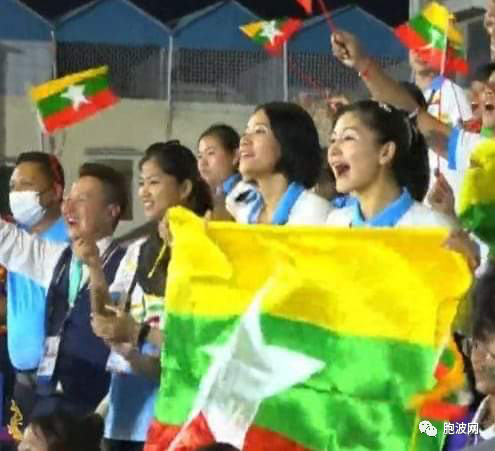 东南亚运动会缅甸女足战胜泰国队进入半决赛！