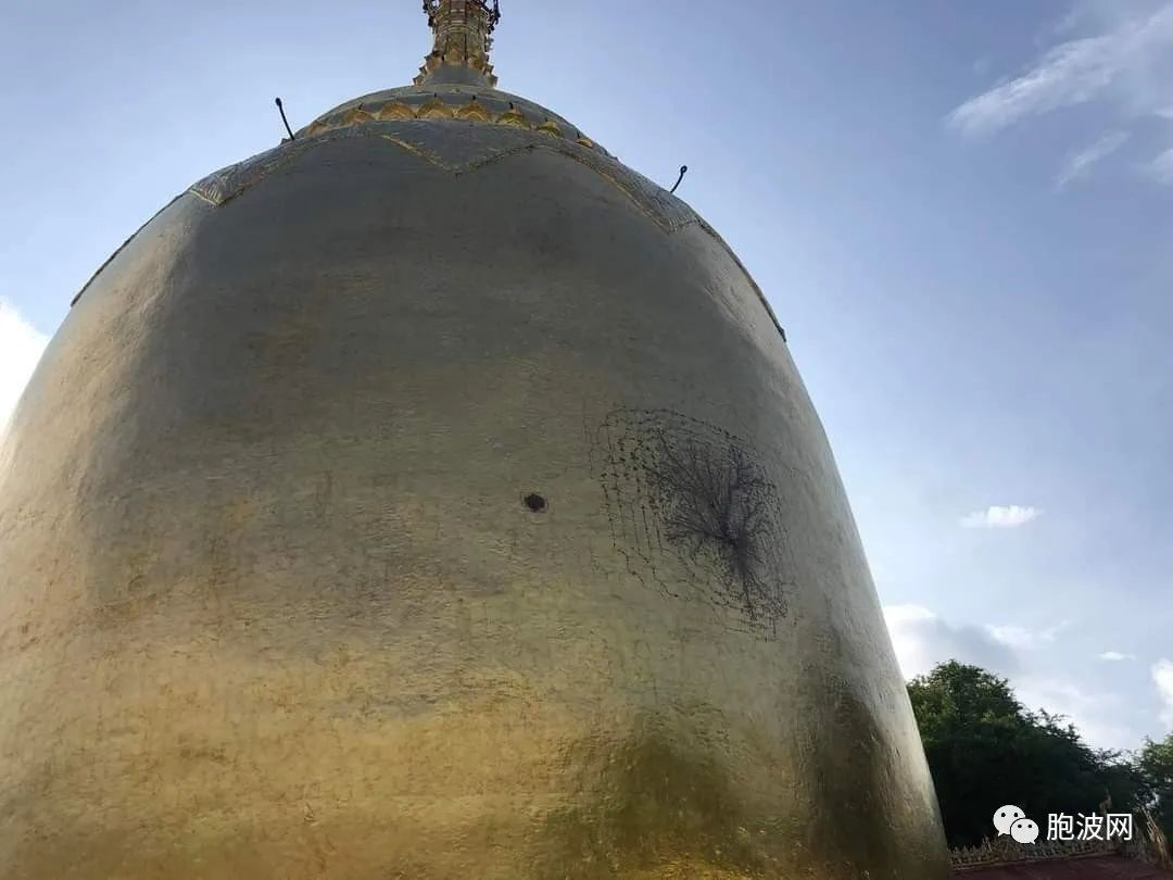 蒲甘葫芦塔遭雷击轻微受损