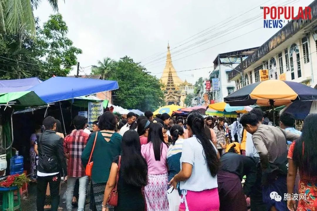 照片新闻：瓦索月盈节缅甸各佛教圣地热闹非凡