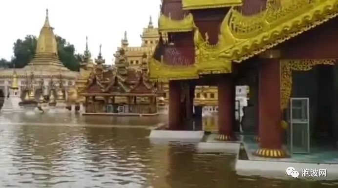 近日曼德勒马圭省连日强降雨，蒲甘佛塔被淹