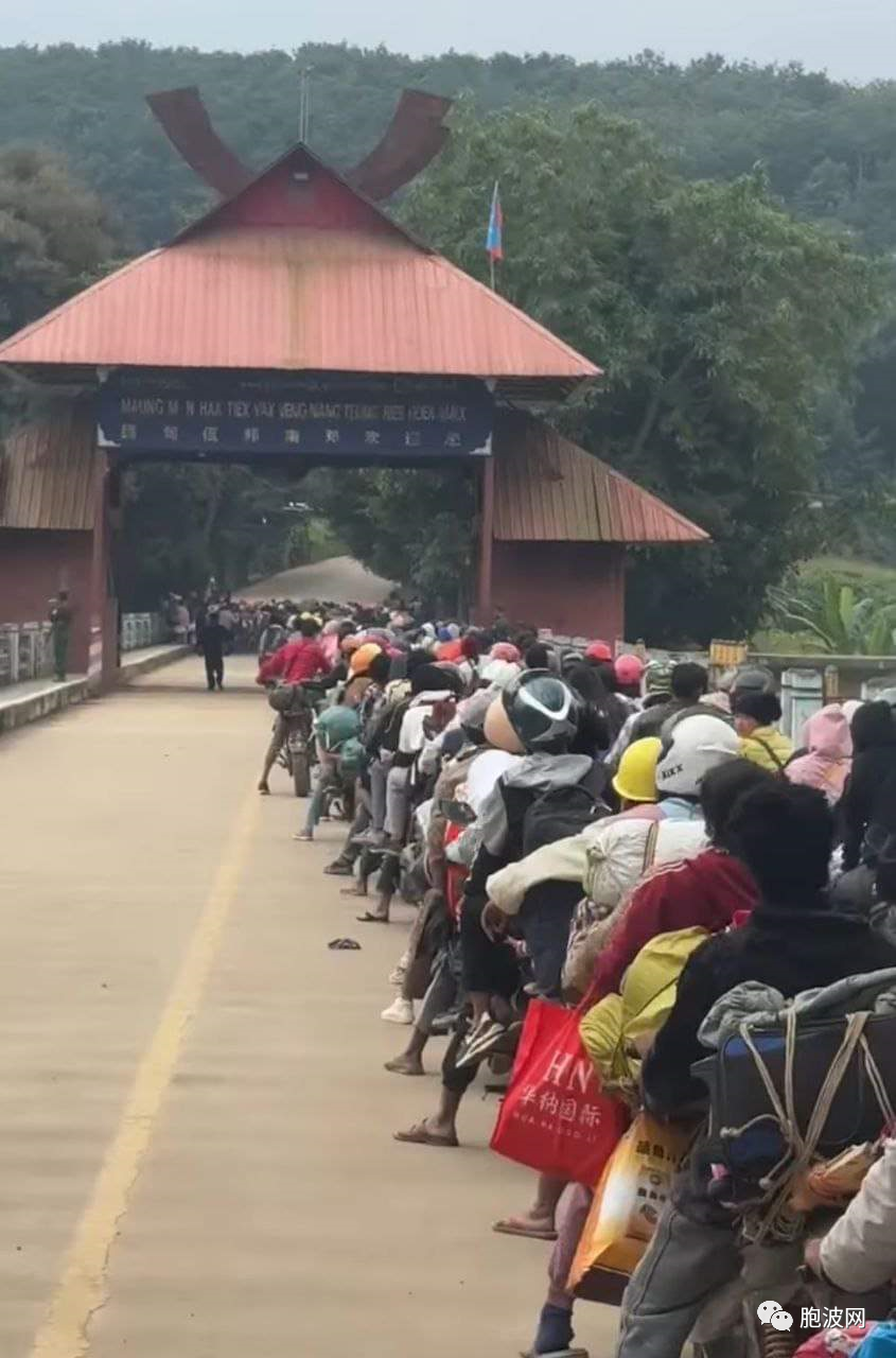 今天是直桑岱月盈传统节日，又是1127，对比缅甸悲欢交杂的命运