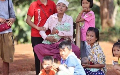 军方发言人声称当局重视掸北避战难民儿童的教育健康