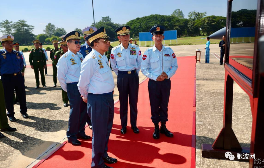 俄制第四代战机SU-30正式入役缅甸空军