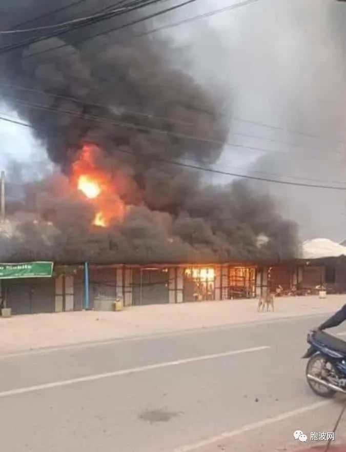 克亚邦磊固市场大火，数百店铺毁于一炬