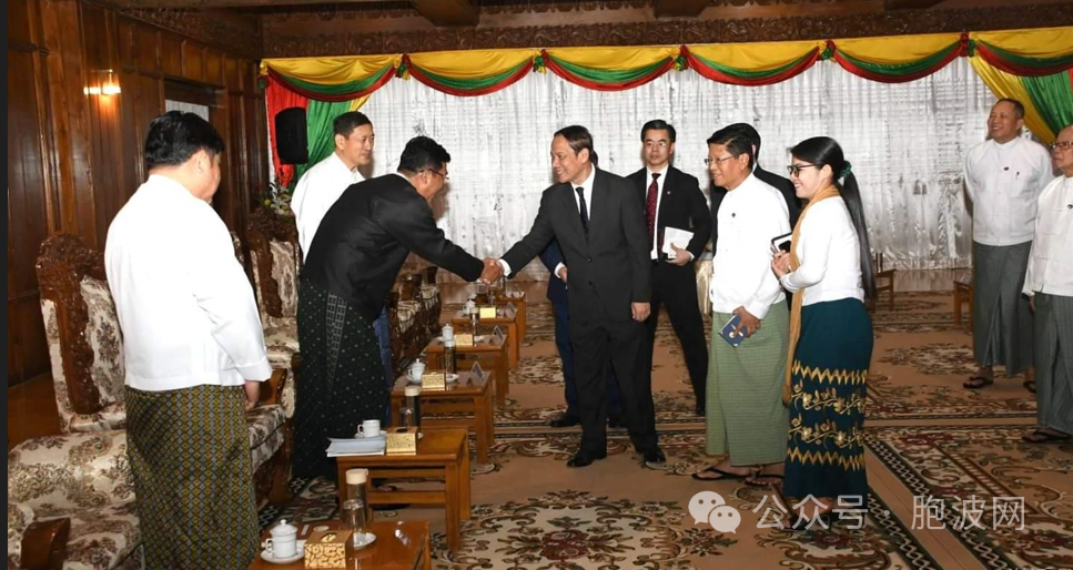 东盟缅甸问题特使与联邦选委会及已注册的政党领袖代表会晤