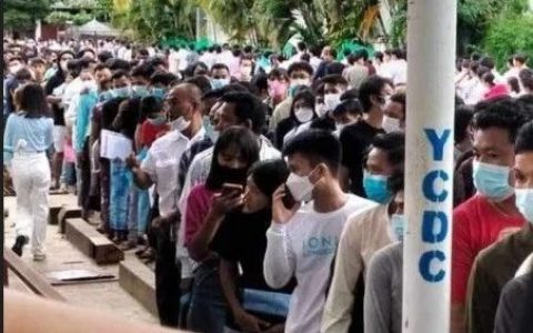 缅甸什么“荒”都有了，这回是“兵役慌”引发“护照慌”