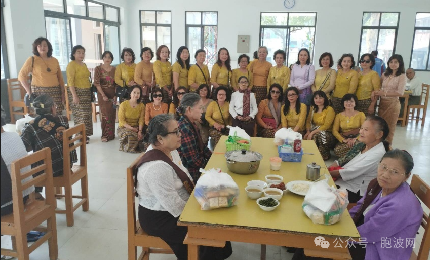 为庆祝2024年国际妇女节金多堰妇女慈善会举行千份食物布施