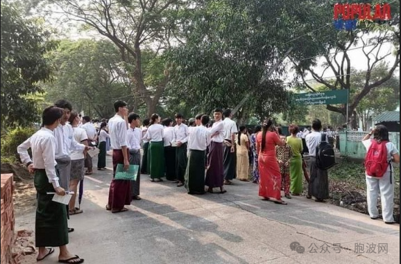 今天起缅甸全国范围内开始同步举行12年级制高考！