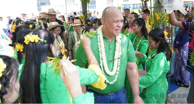 两场另类的泼水节：驻仰光外国使节参加泼水节、缅甸驻北京使馆举办的泼水节