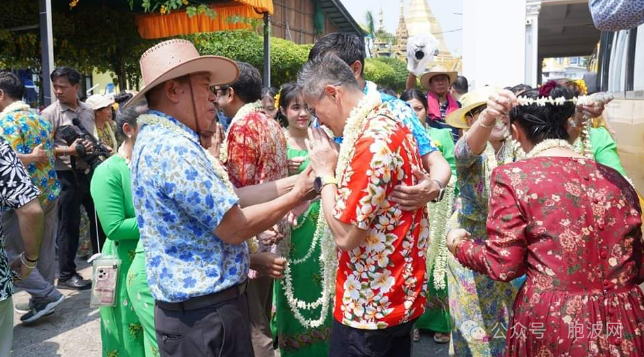 两场另类的泼水节：驻仰光外国使节参加泼水节、缅甸驻北京使馆举办的泼水节