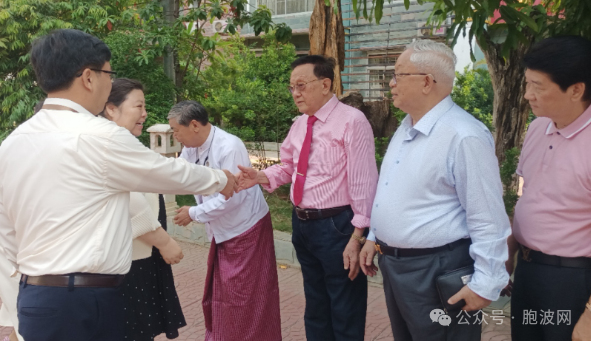上缅甸中华商会热烈欢迎北京侨商会代表团莅临金多堰