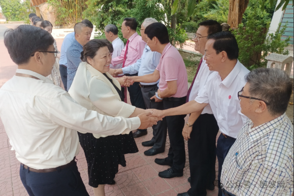 上缅甸中华商会热烈欢迎北京侨商会代表团莅临金多堰