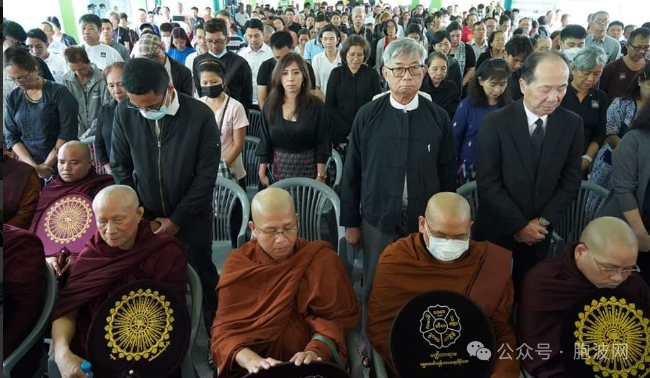 照片新闻：民盟党荣誉主席杜亚吴丁武人生的最后一程