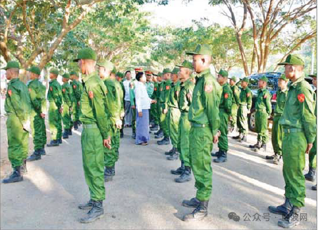 缅甸服兵役，第九期军训开班