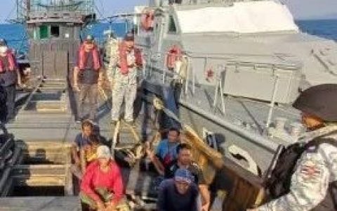 报复？两条缅甸货船被泰国海军拘捕