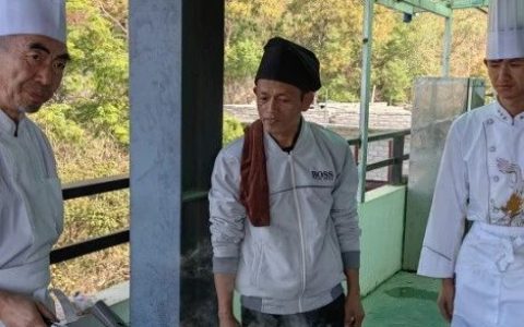 中华厨艺班在曼德勒内比都圆满结业后再仰光东枝继续开班