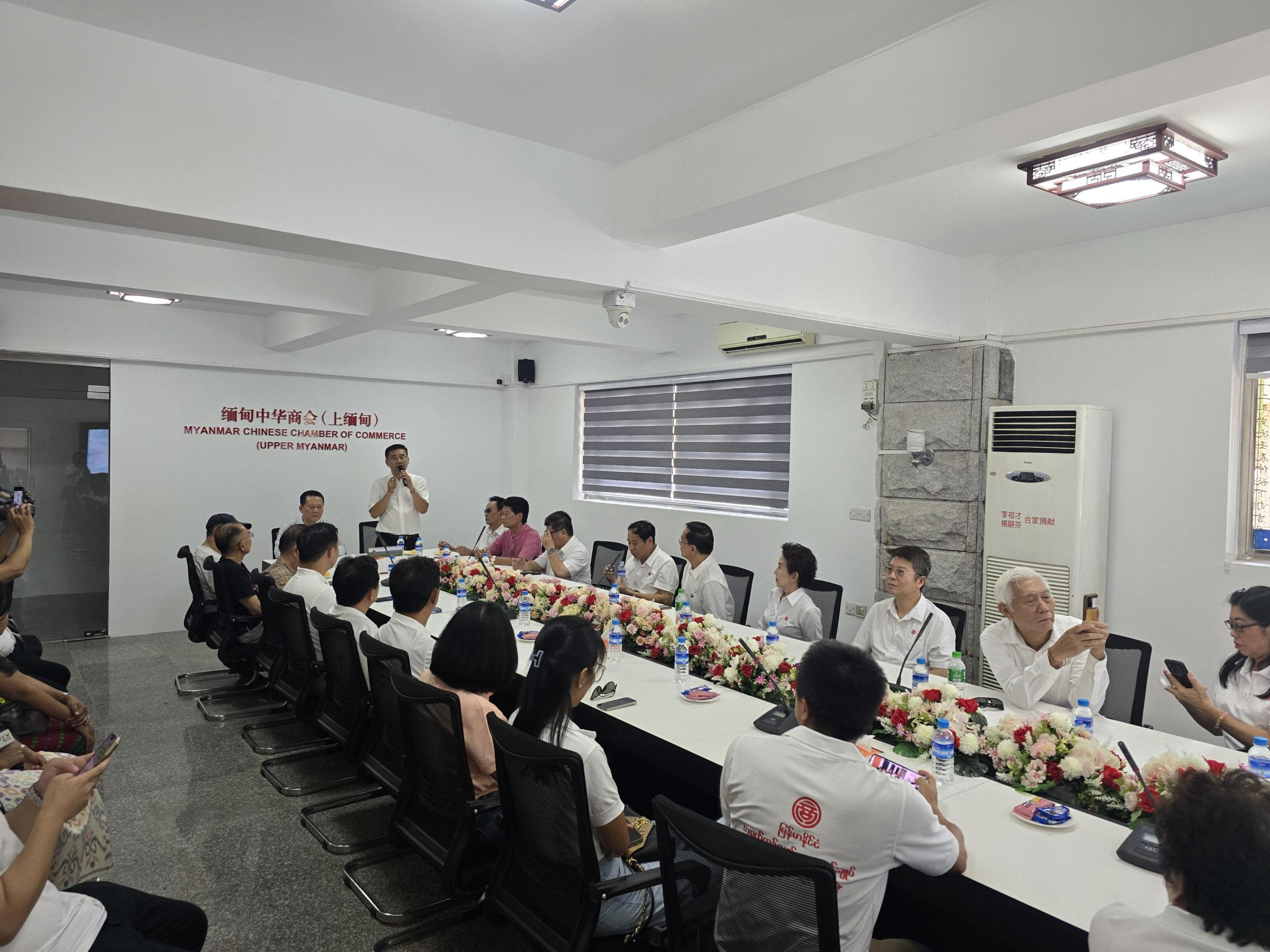 缅甸中华总商会携手南中校友会大力度支援曼德勒大地震受灾华人社区及华校