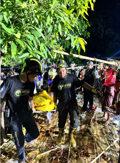 祸不单行：曼德勒狂风暴雨致地震灾民丧身